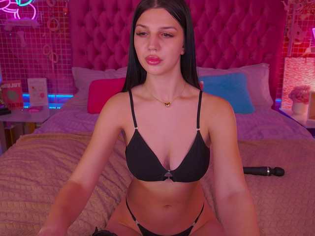 KamilaVibes – webcam model profile photo