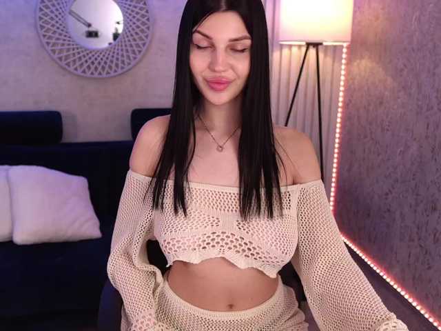 KamilaVibes's BongaCams show and profile