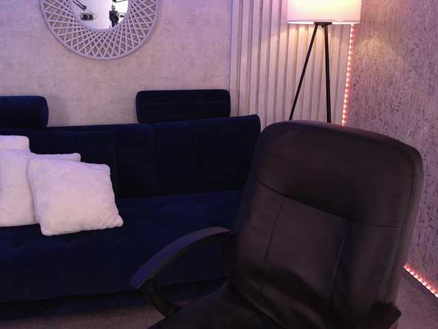 KamilaVibes's BongaCams show and profile