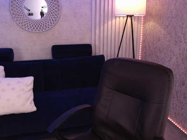 KamilaVibes's BongaCams show and profile