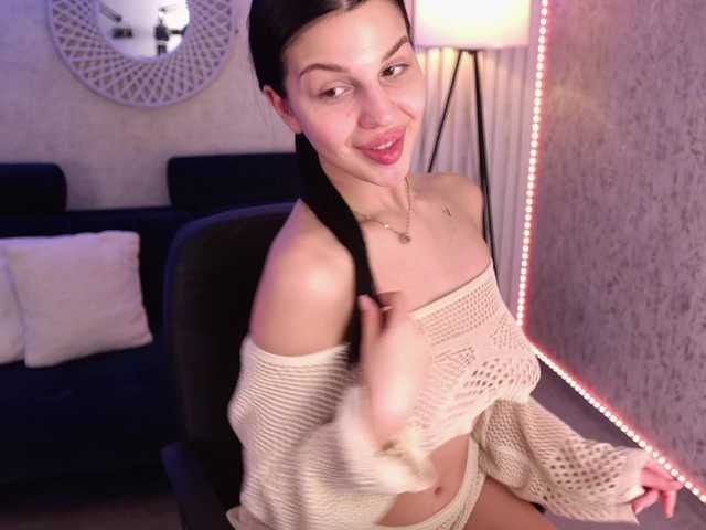 KamilaVibes's BongaCams show and profile