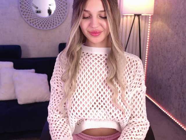 KamilaVibes's BongaCams show and profile