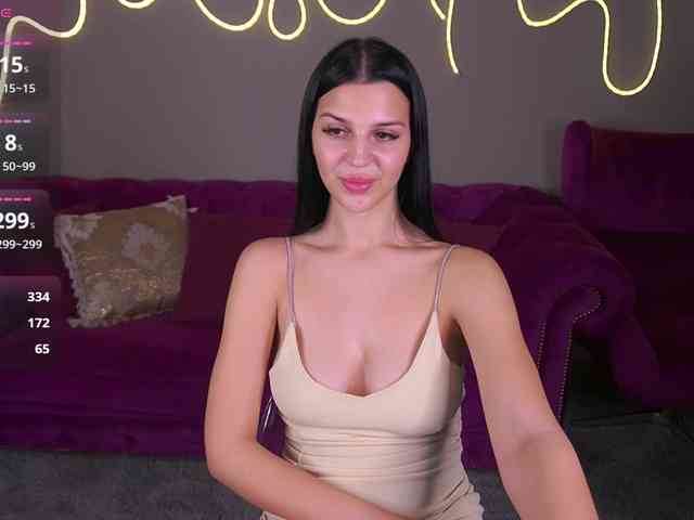 KamilaVibes webcam
