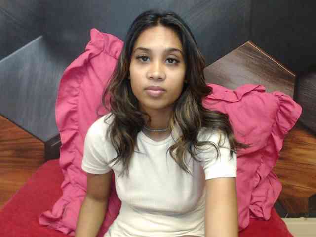 IndianAurora's webcam live show