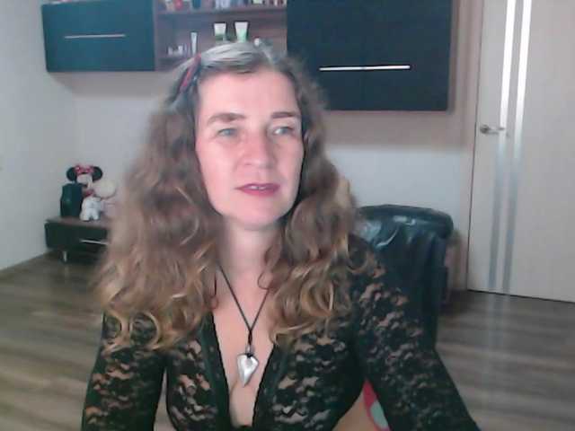  SophiaBonne chat room