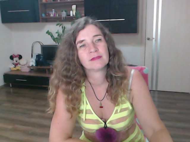 Watch SophiaBonne, she wants to masturbate for you SophiaBonne from BongaCams