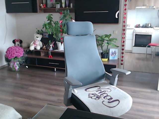 SophiaBonne's BongaCams show and profile