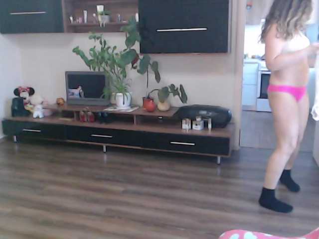  SophiaBonne chat room