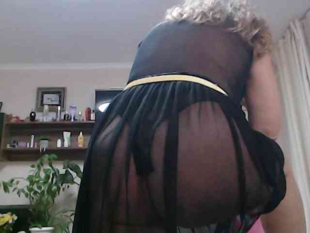 SophiaBoone webcam