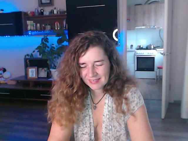 SophiaBoone webcam