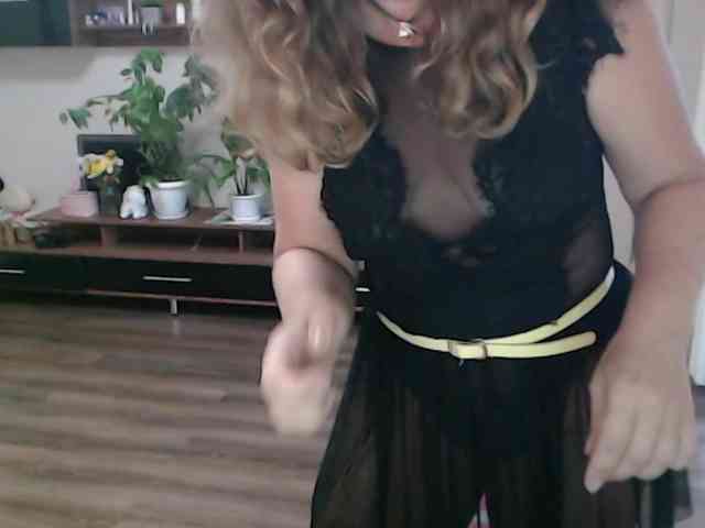 SophiaBoone webcam