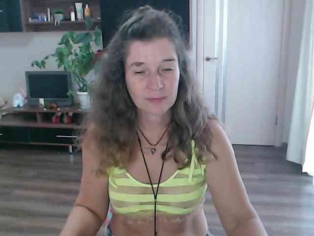 SophiaBoone webcam