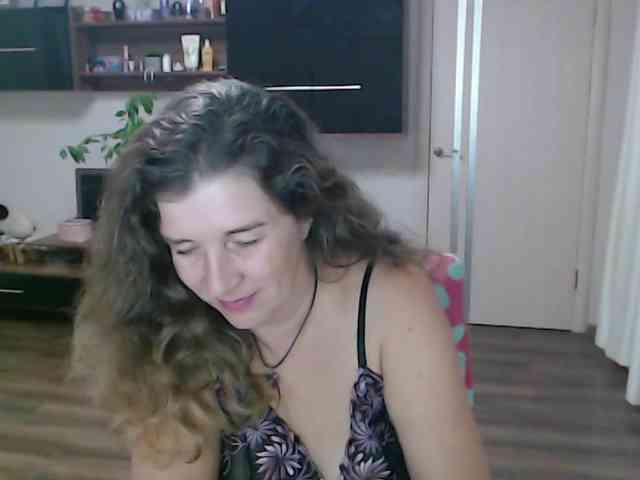 SophiaBoone webcam