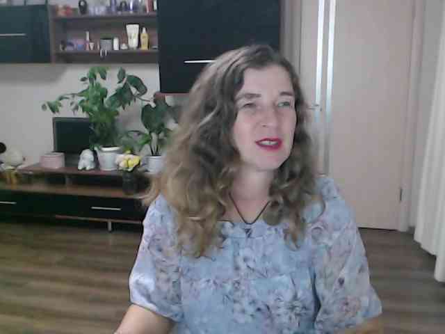 SophiaBoone webcam