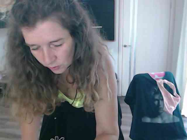 SophiaBoone webcam