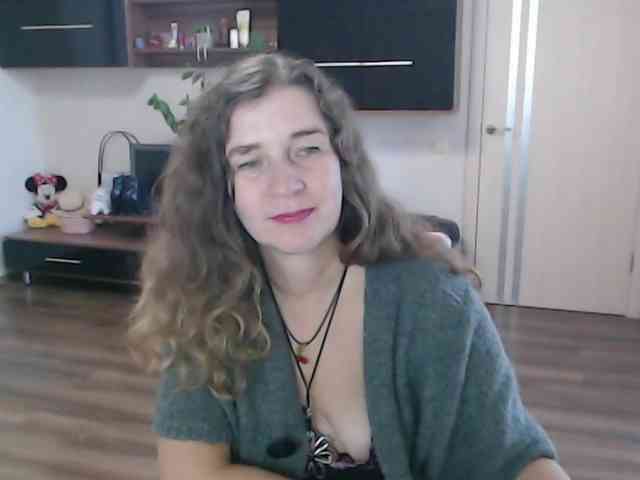 SophiaBoone webcam