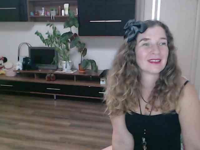 SophiaBoone webcam
