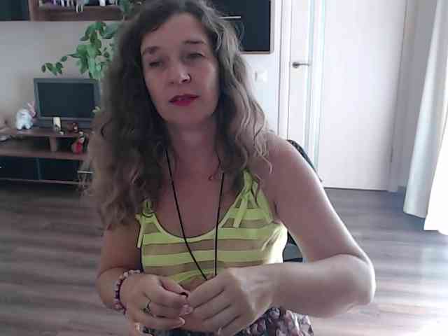 SophiaBoone webcam