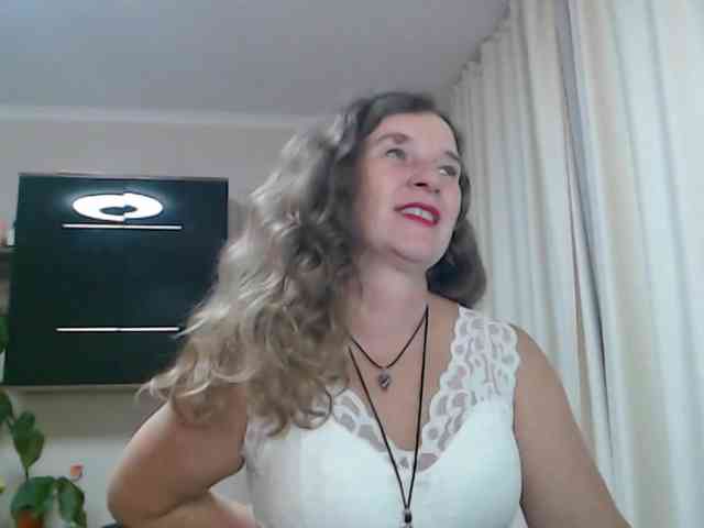 SophiaBoone webcam