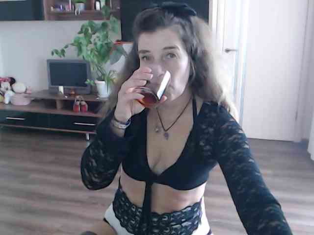 SophiaBoone webcam
