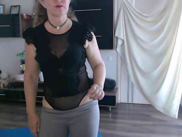 SophiaBoone webcam