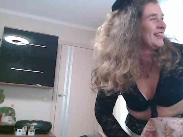 SophiaBoone webcam