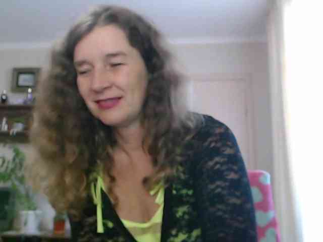 SophiaBoone webcam