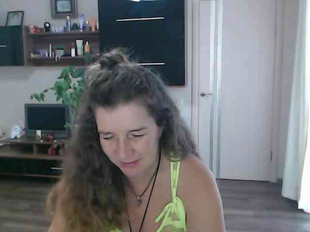 SophiaBoone webcam