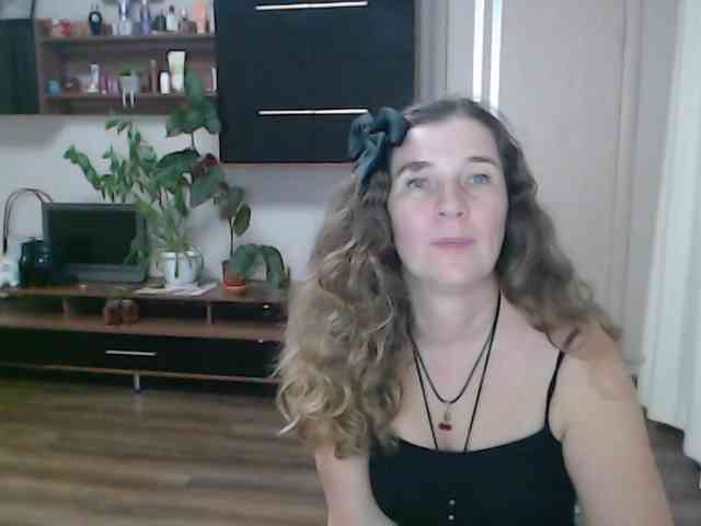SophiaBoone webcam