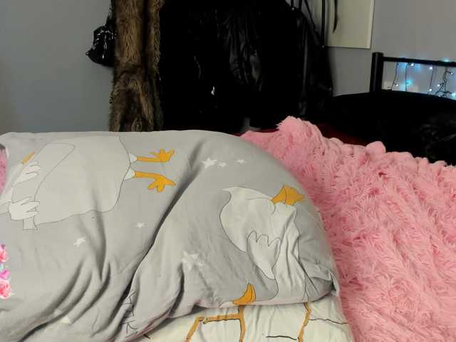 LisaJohnson's BongaCams show and profile