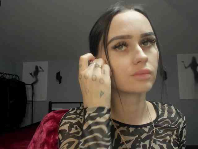LisaJohnson webcam