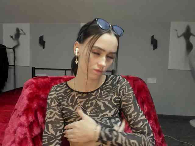 LisaJohnson webcam