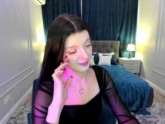 RoxyHopper's Thumb Image