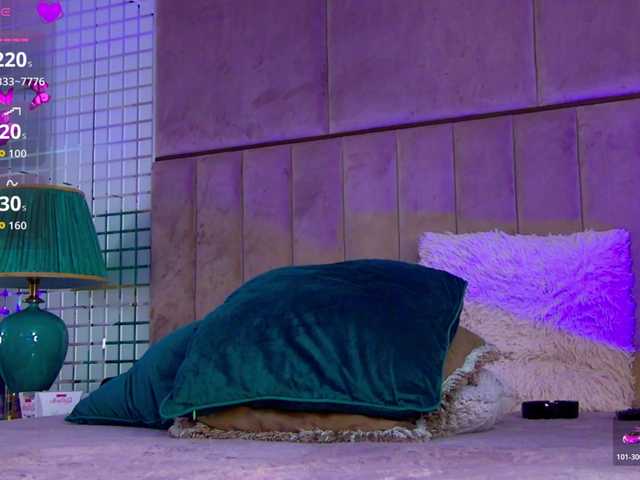 ElianaRyan's BongaCams show and profile