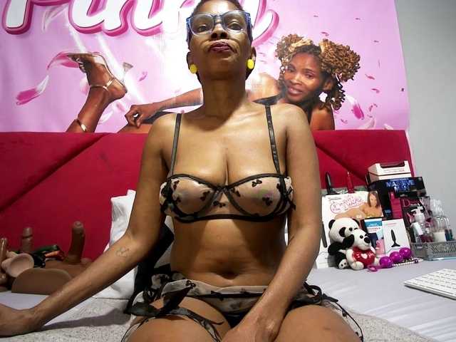 Ntombie's BongaCams show and profile