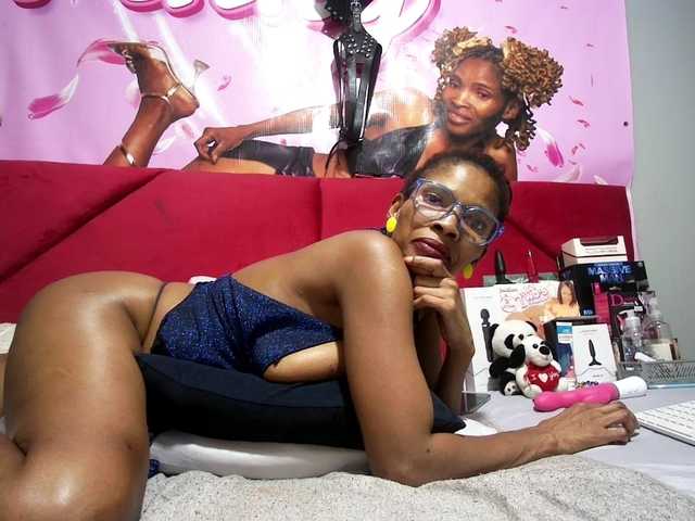 NaughtySlimEbony preview