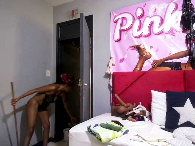 Ntombie's BongaCams show and profile