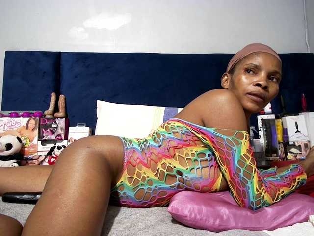 Ntombie's BongaCams show and profile