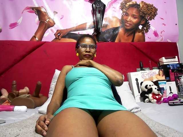 Ntombie's BongaCams show and profile