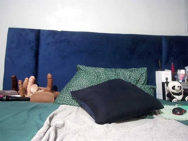 Ntombie's BongaCams show and profile