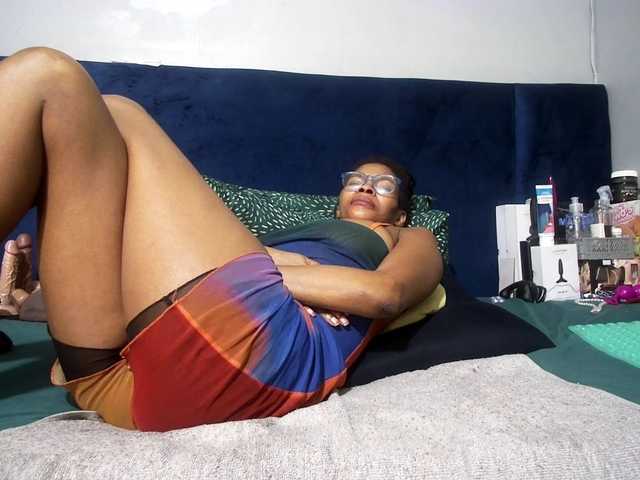 Ntombie's BongaCams show and profile