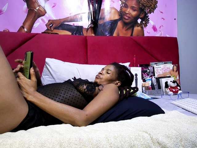 Ntombie's BongaCams show and profile