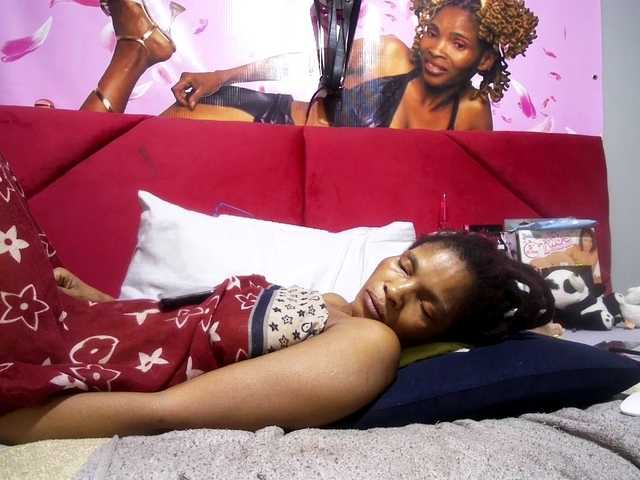 Ntombie's BongaCams show and profile