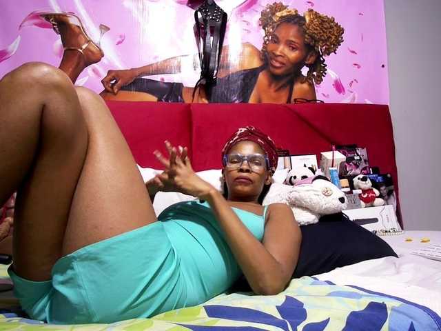 Ntombie's BongaCams show and profile