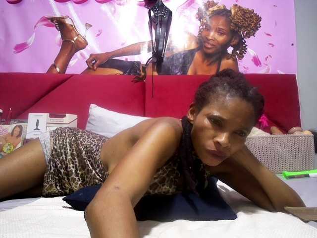 Ntombie's BongaCams show and profile