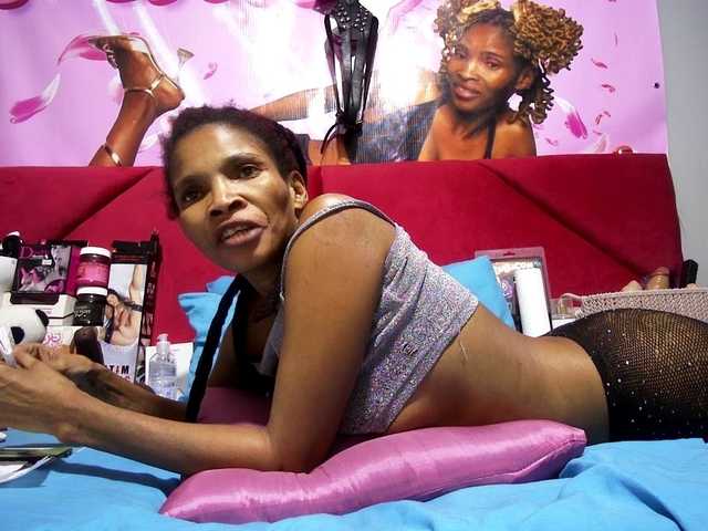Ntombie's BongaCams show and profile