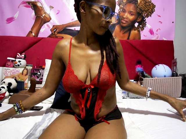 Ntombie's BongaCams show and profile