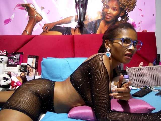 Ntombie's BongaCams show and profile