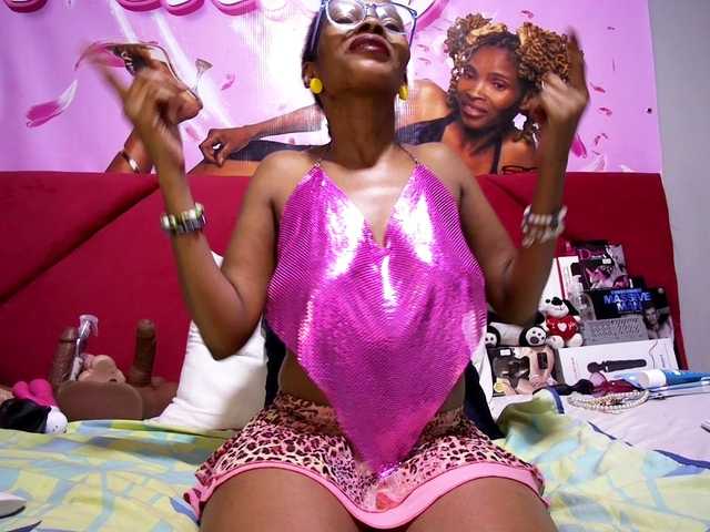 Ntombie's BongaCams show and profile