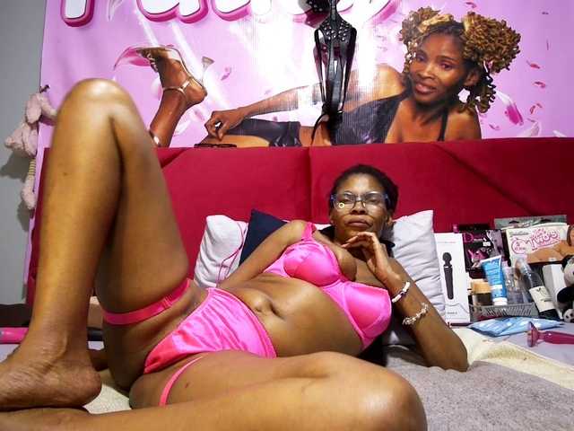 Ntombie's BongaCams show and profile